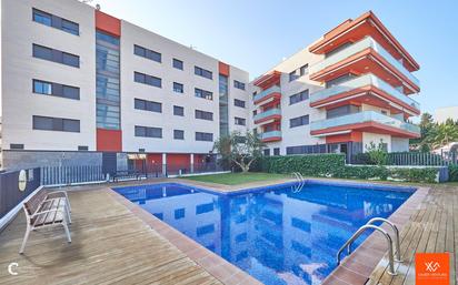 Swimming pool of Planta baja for sale in Torredembarra  with Air Conditioner, Heating and Private garden