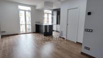 Exterior view of Flat for sale in  Barcelona Capital  with Air Conditioner, Heating and Terrace