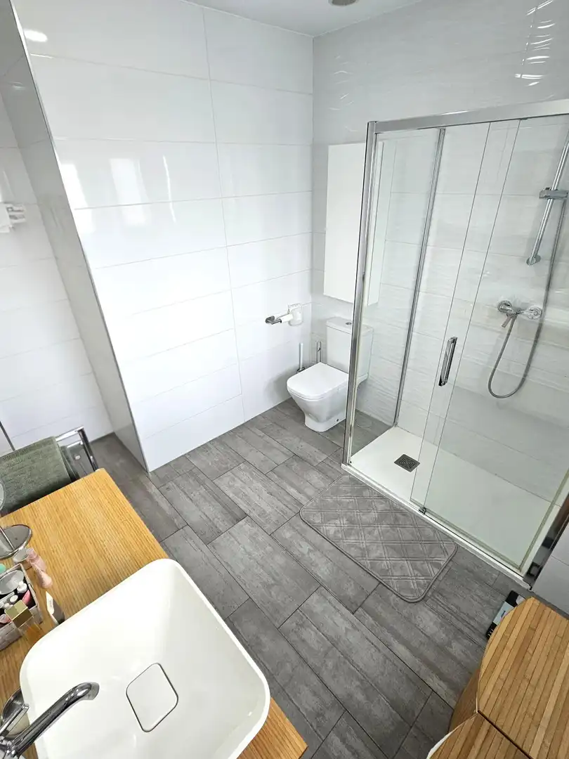 Bathroom of Detached homes for sale in Valdemoro  with Air Conditioner, Heating and Private garden
