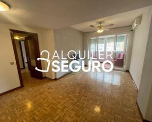 Sala d'estar de Pis de lloguer en  Madrid Capital amb Aire condicionat, Calefacció i Terrassa