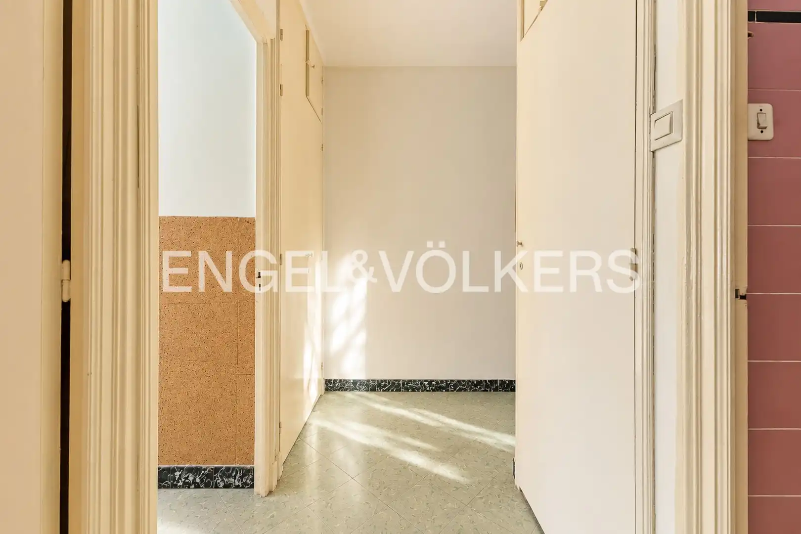 Reihenhaus zum Verkauf in Centre, imagen 17