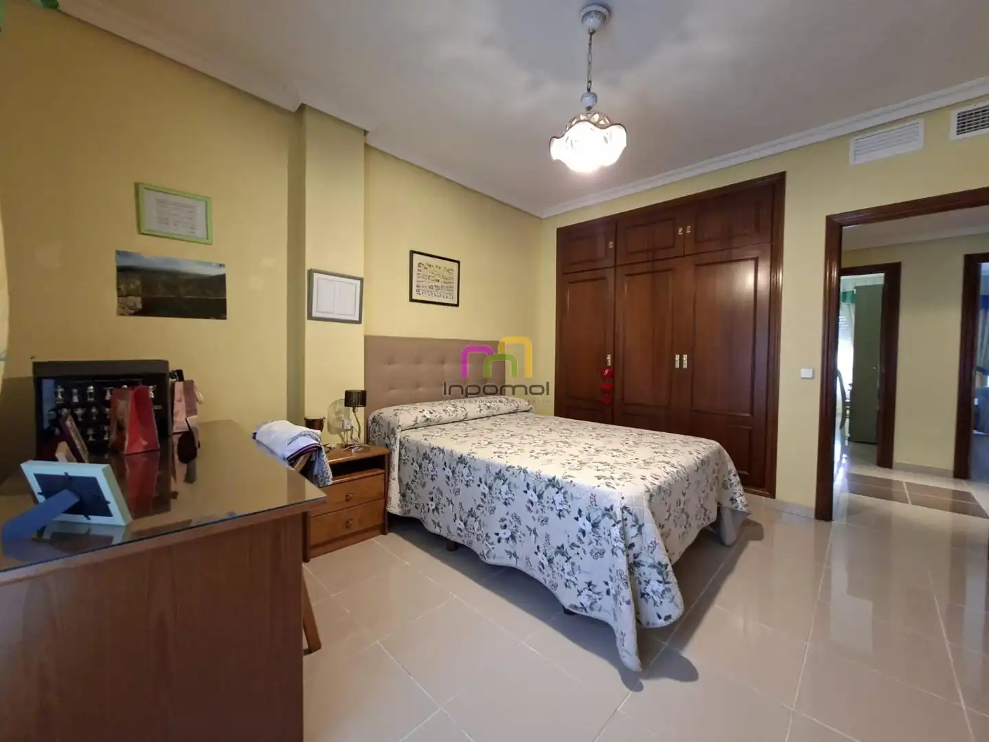 Habitación de Casa o chalet en venta en Badajoz con Aire acondicionado, Calefacción y Jardín privado