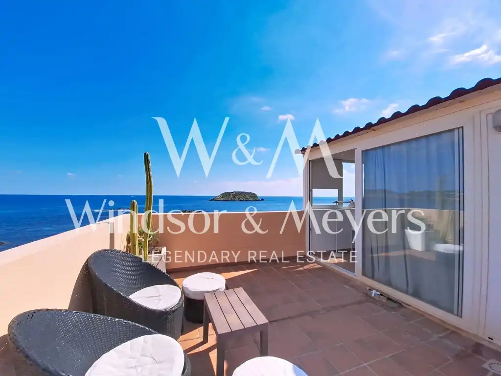 Terraza de Apartamento en venta en Santa Eulària des Riu con Aire acondicionado, Amueblado y Piscina comunitaria