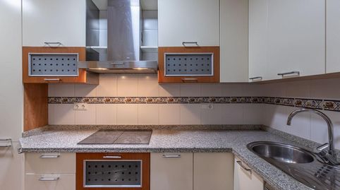 Foto 5 de Piso en venta en Calle Compositor Fco. Guerrero, 1, Santa Fe, Granada