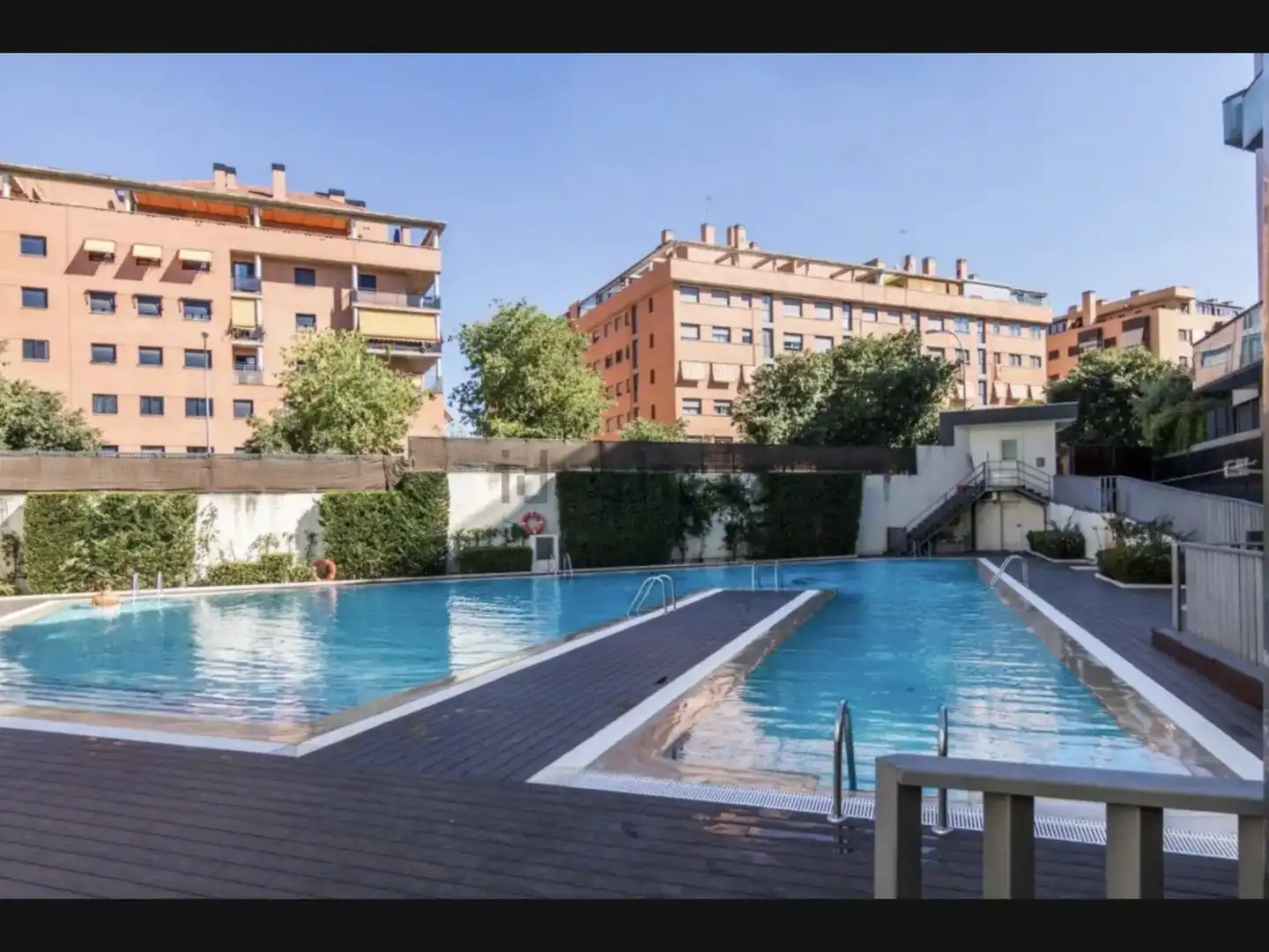 Piscina de Ático en venta en Madrid con Aire acondicionado, Calefacción y Parquet