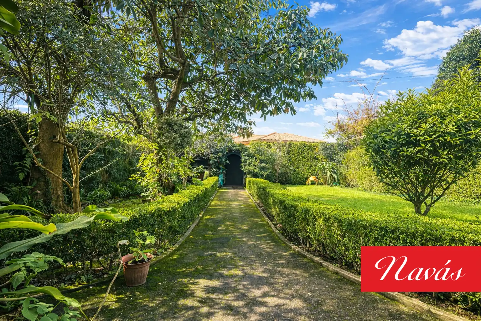 Jardí de Casa o xalet en venda en Vigo  amb Calefacció, Jardí privat i Terrassa