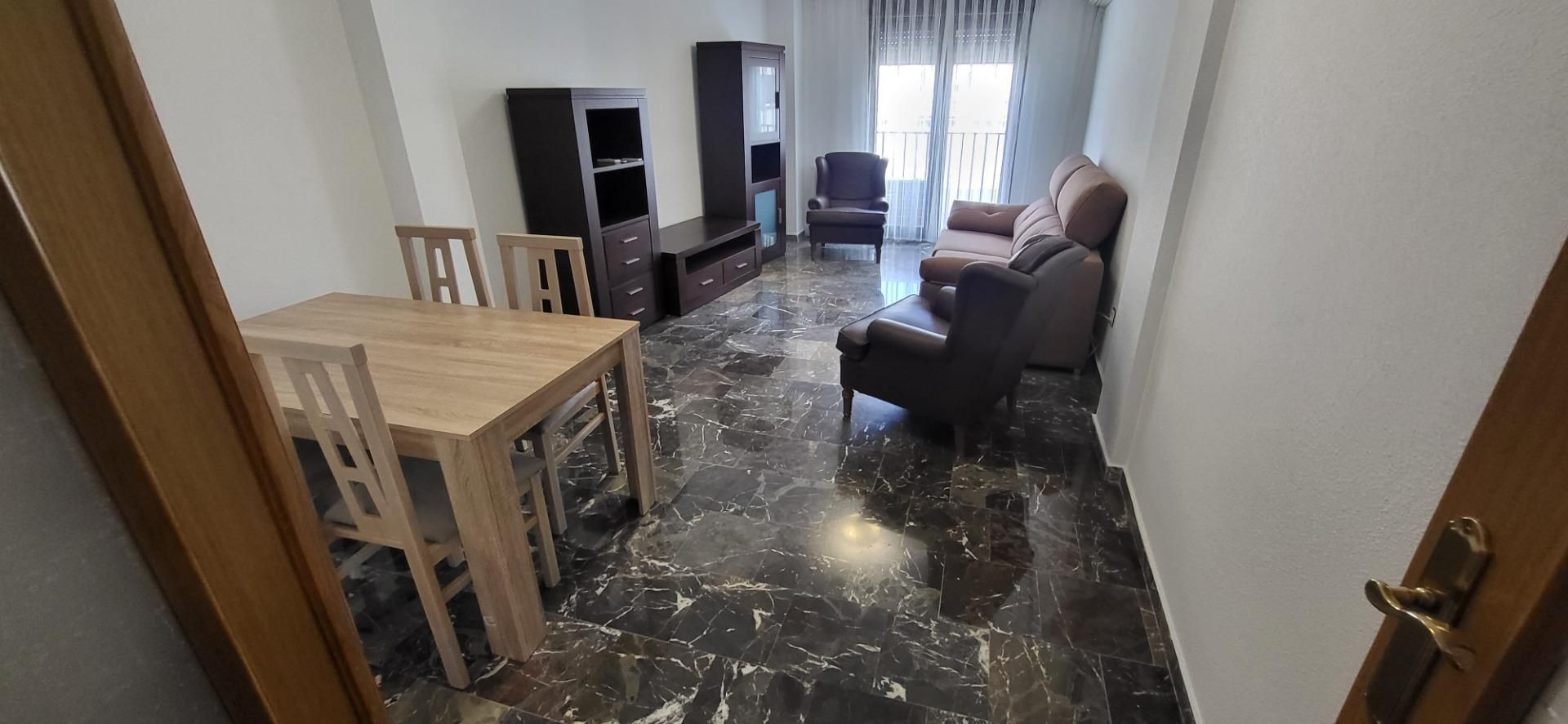 Sala d'estar de Apartament de lloguer en  Albacete Capital amb Aire condicionat, Calefacció i Moblat