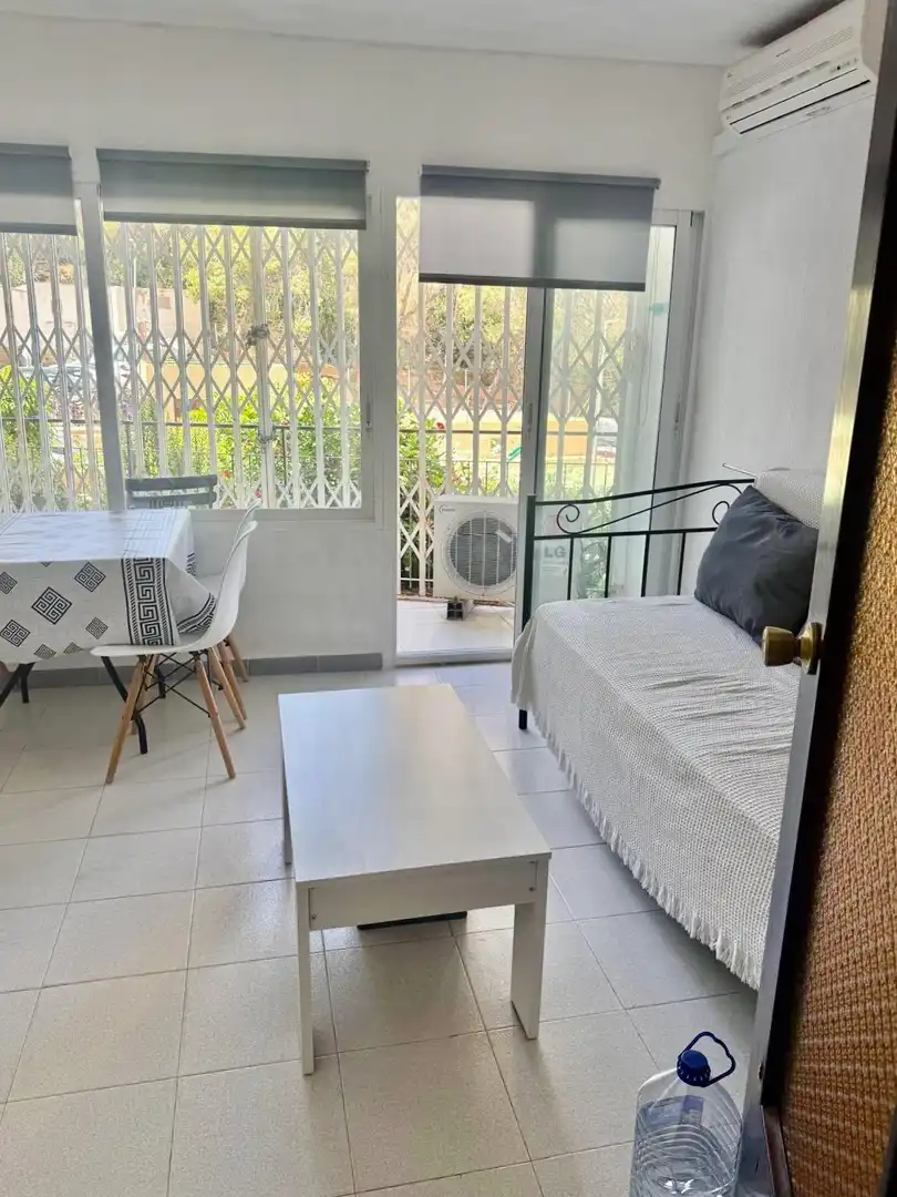 Appartement compact avec piscine à vendre à Rincón de Loix, imagen 8