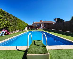 Swimming pool of House or chalet for sale in  Almería Capital  with Air Conditioner, Terrace and Swimming Pool