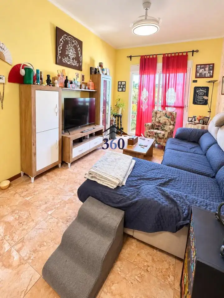 Sala d'estar de Planta baixa en venda en Cáceres amb Terrassa i Moblat