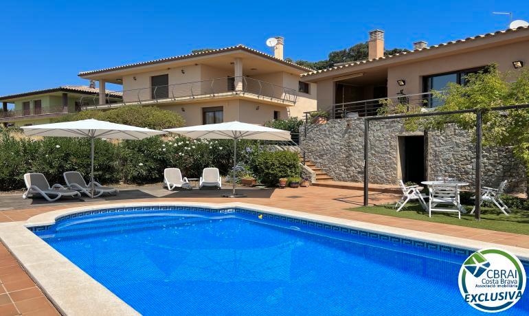 Photo 1 of House or chalet for sale in Carrer de la Muntanyeta, 23, Palau-saverdera, Girona