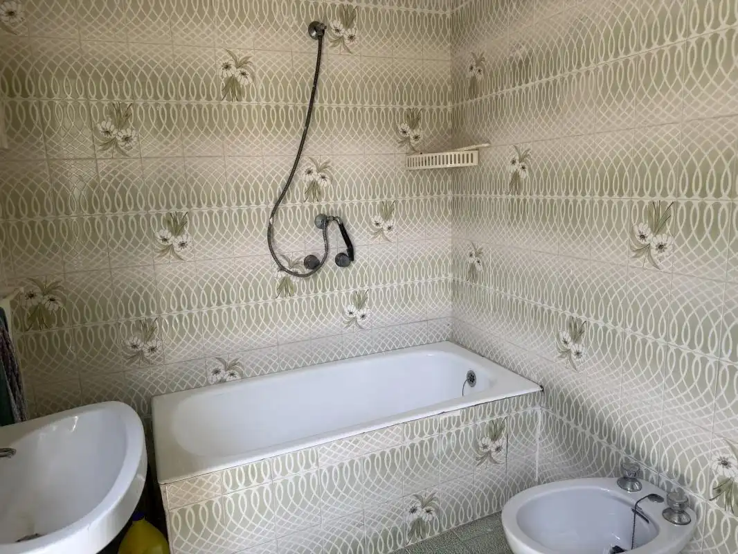 Baño de Casa adosada en venta en Abanilla con Calefacción, Terraza y Trastero