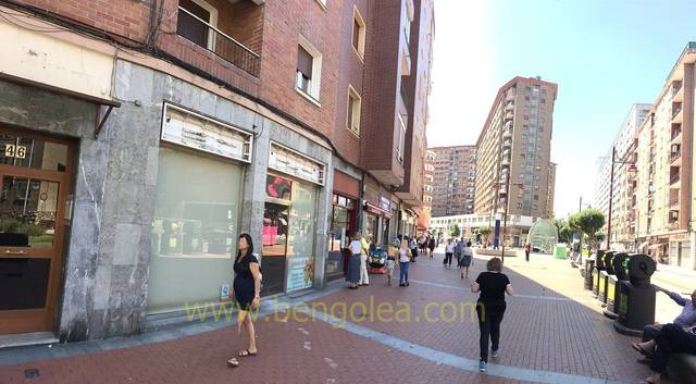 Local comercial en Alquiler en Bagatza - San Vicente