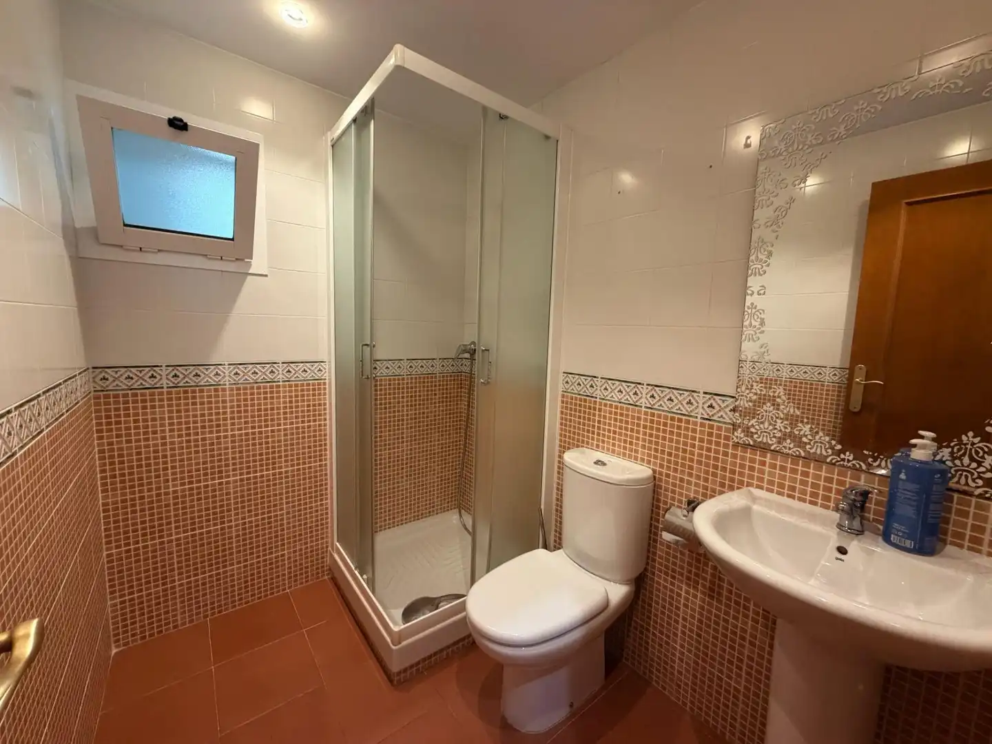 Bany de Apartament de lloguer en Albalat dels Sorells amb Aire condicionat, Calefacció i Terrassa