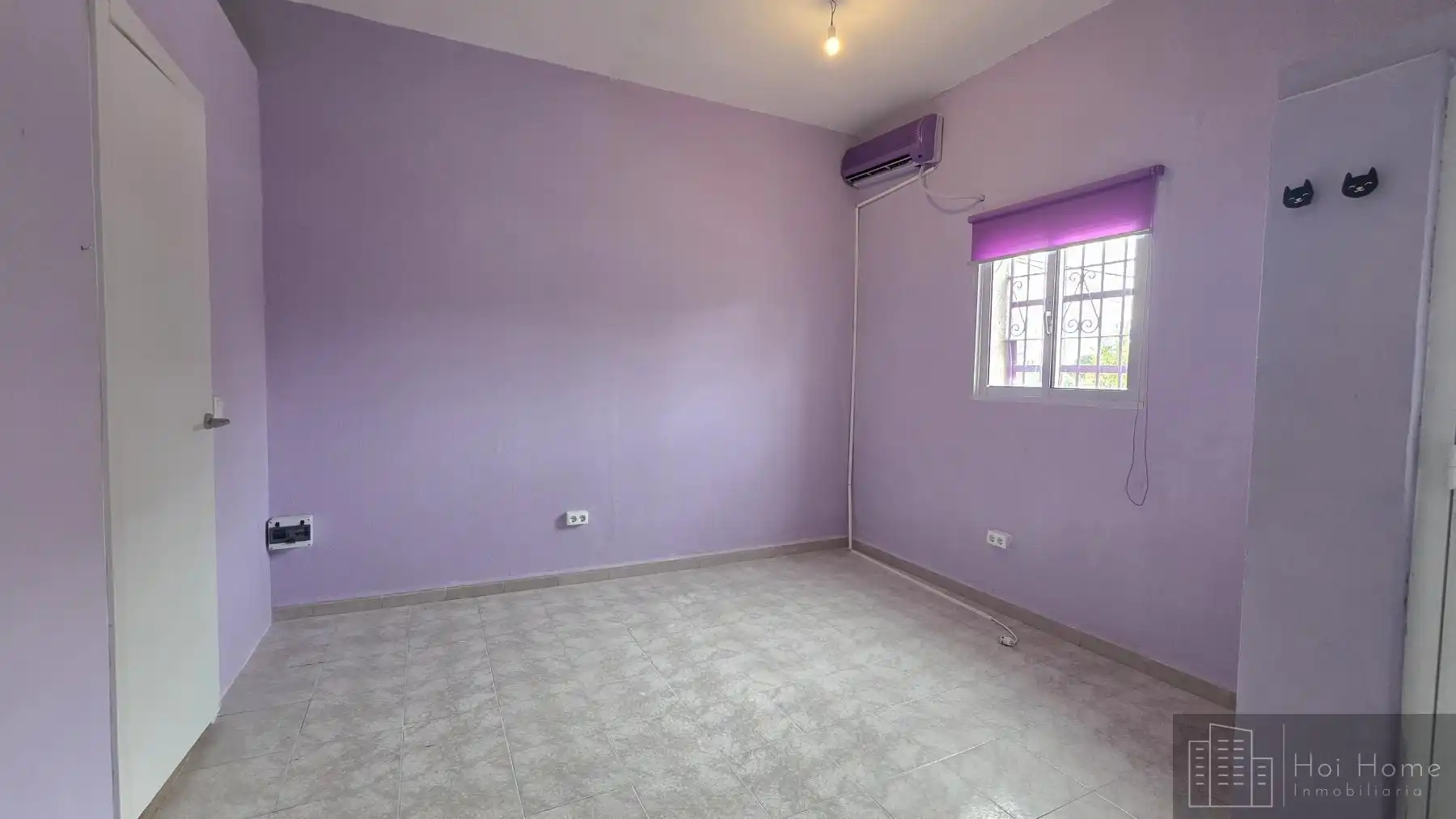 Dormitori de Local de lloguer en Jerez de la Frontera amb Aire condicionat