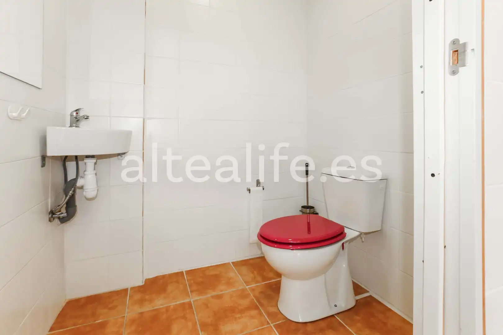 Badezimmer von Geschaftsraum zum Verkauf in Calpe / Calp mit Terrasse