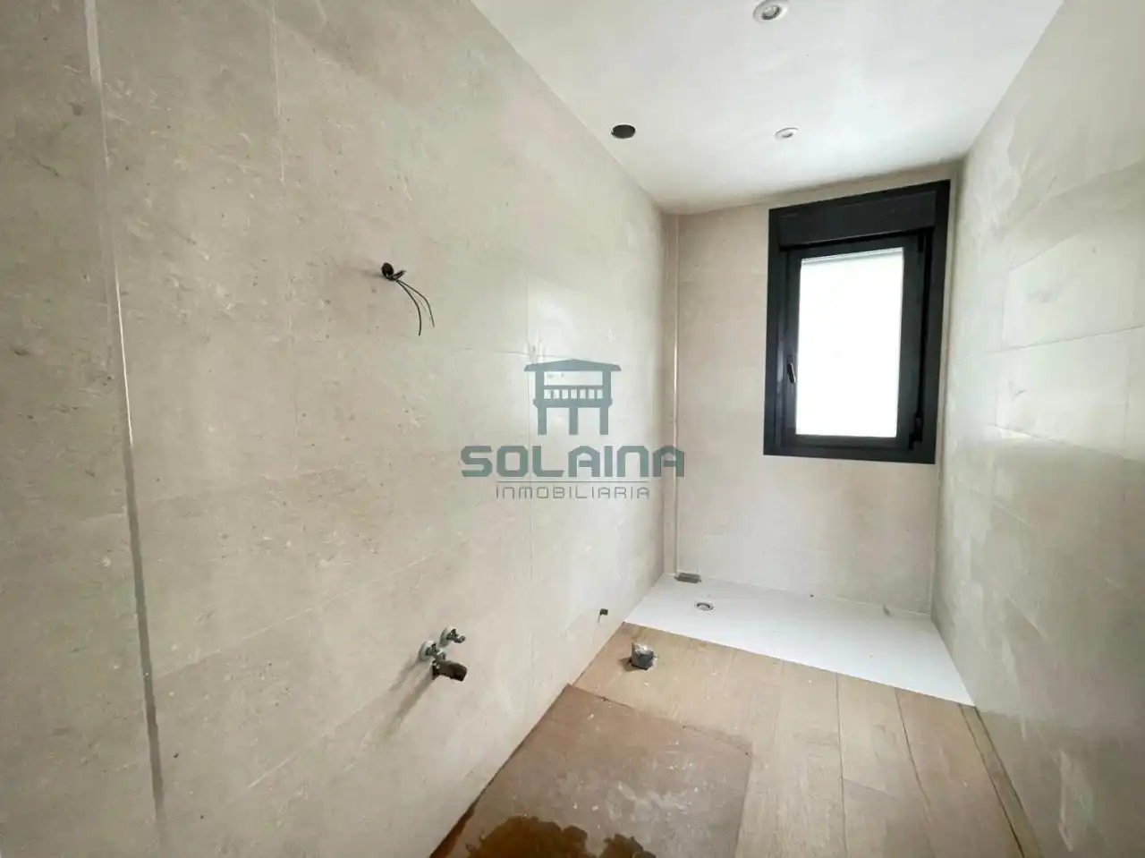 Bathroom of Houses for sale in Ourense Capital   with Heating