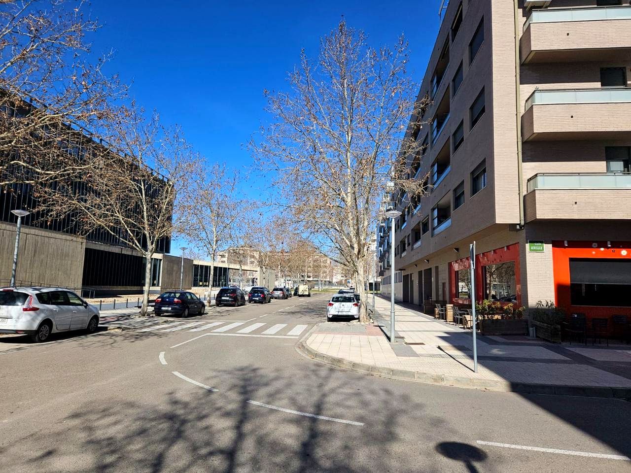 Exterior view of Box room to rent in  Huesca Capital