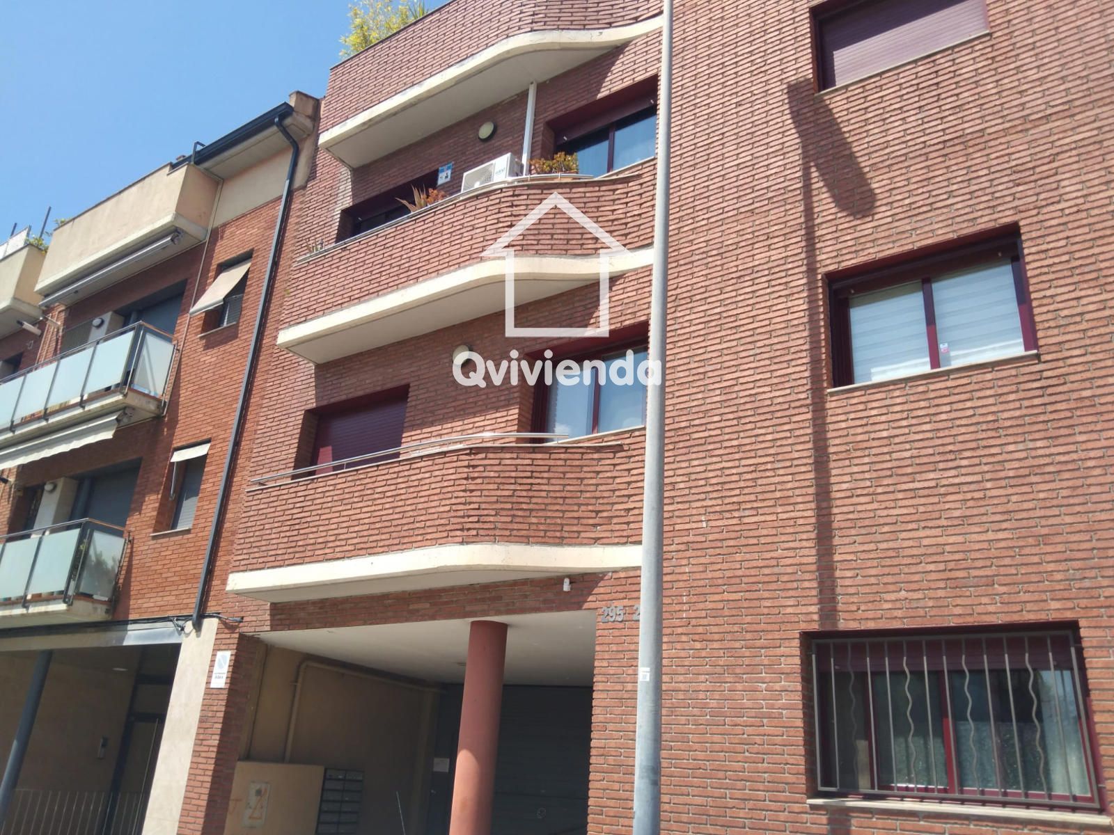 Vista exterior de Dúplex en venda en Granollers