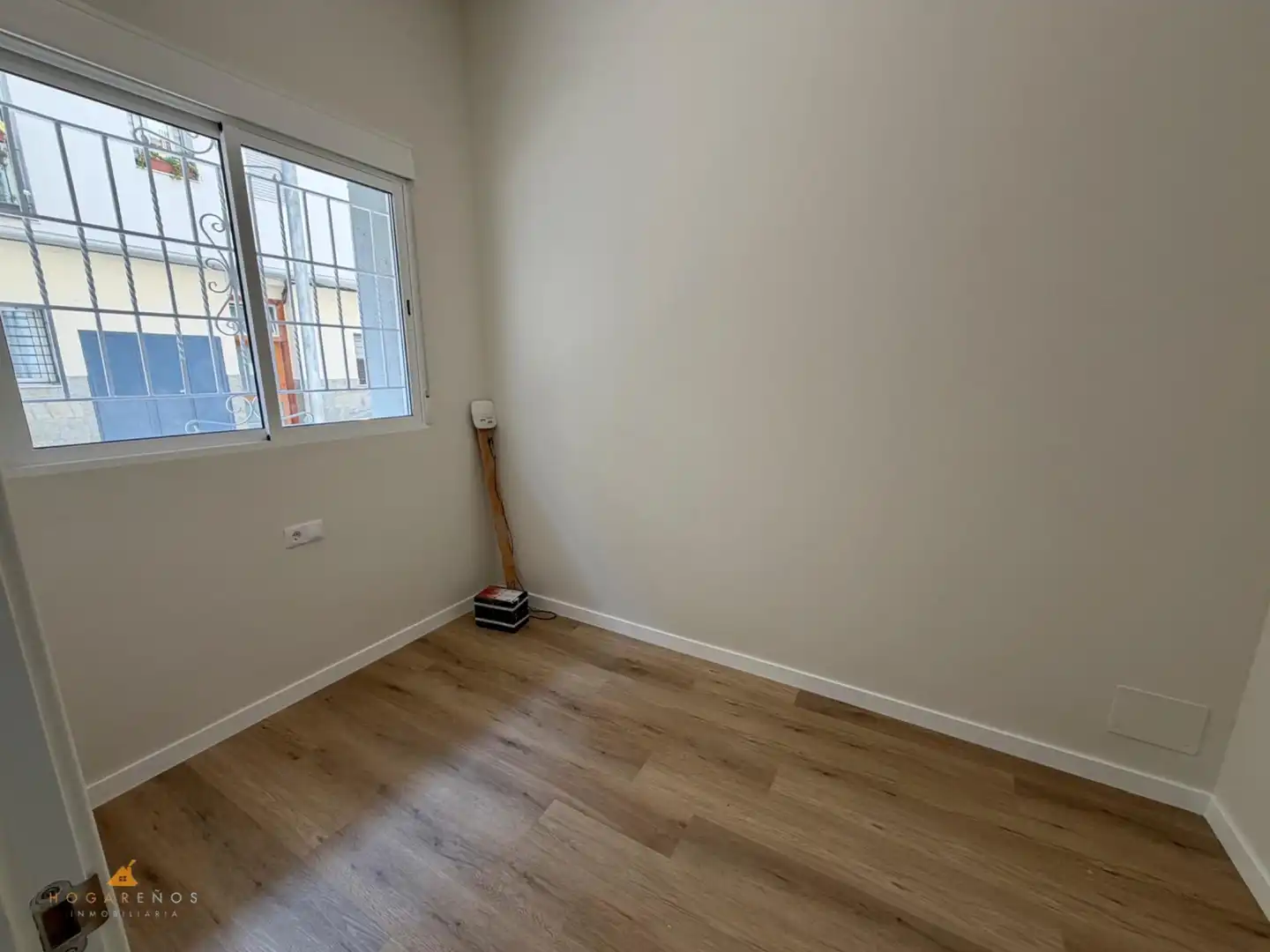 Habitación de Planta baja en venta en Mataró con Parquet
