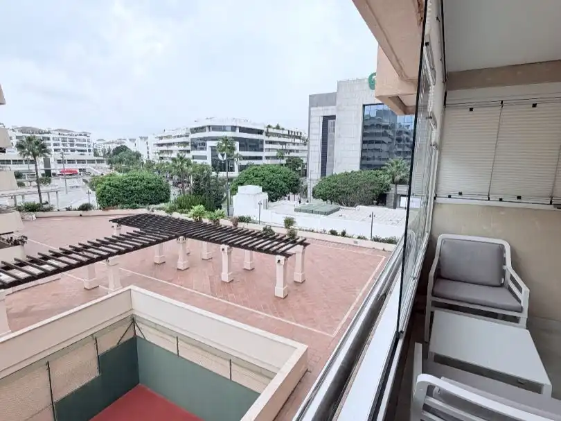 Terrace of Flat for sale in Nueva Andalucía