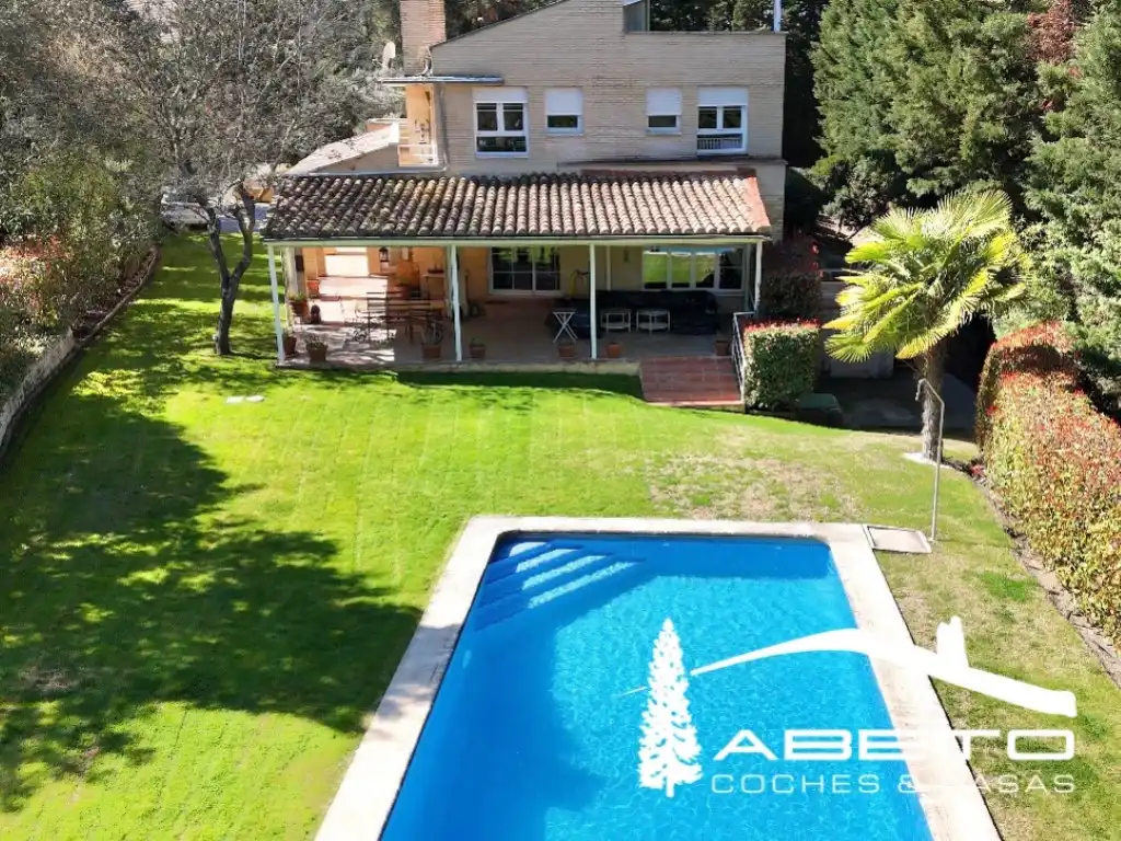 Piscina de Casa o xalet en venda en Ciudalcampo
