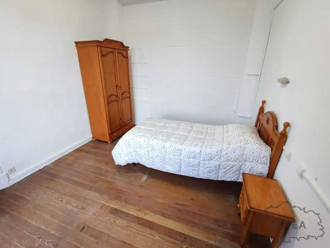 Habitación de Piso de alquiler en Bilbao  con Calefacción, Horno y Lavadora