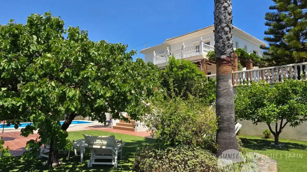 Garden of Houses for sale in Cómpeta  with Air Conditioner, Private garden and Swimming Pool