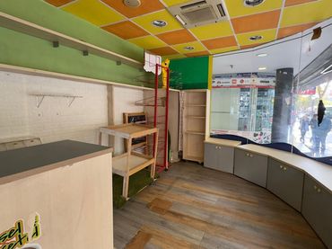 Local comercial de lloguer a Ca n'Oriac - Sector Nord