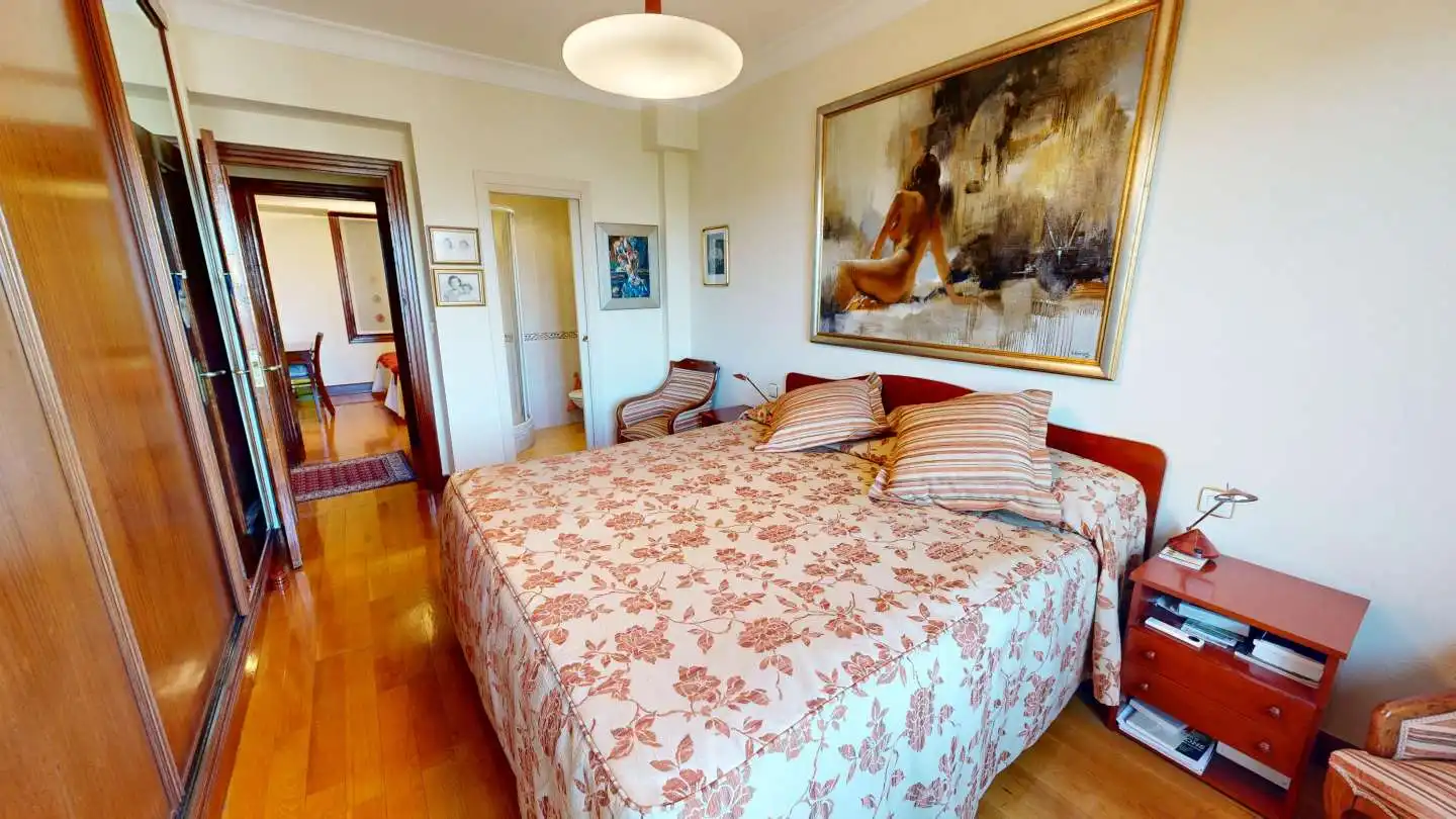 Piso en venta en Área Romántica