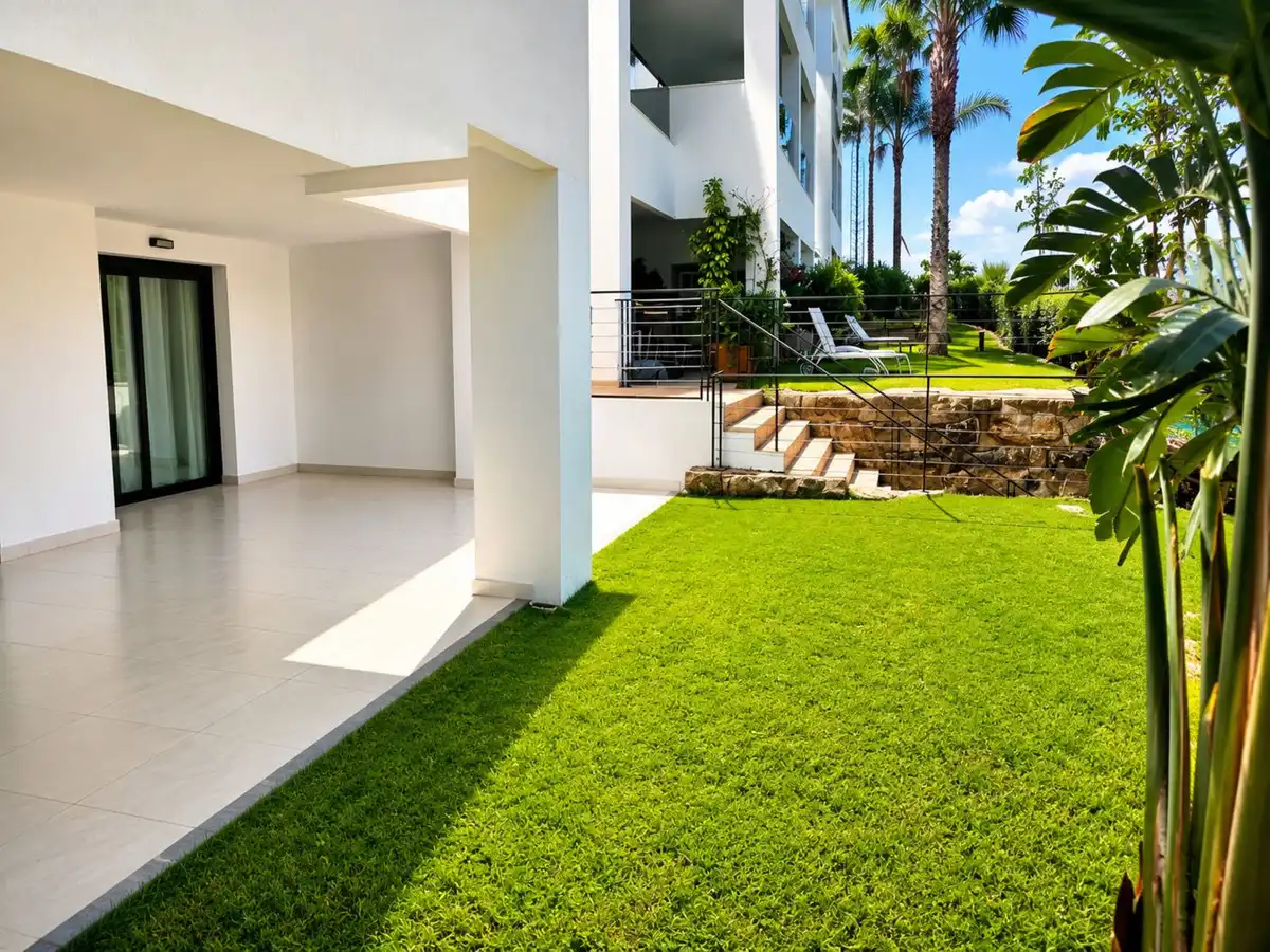 Apartament amb piscina en venda a Estepona Pueblo, imagen 4