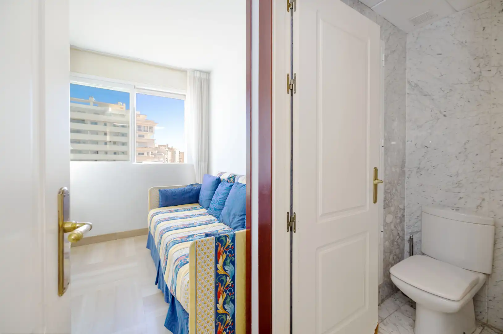 Habitación de Ático en venta en Marbella con Aire acondicionado, Calefacción y Terraza