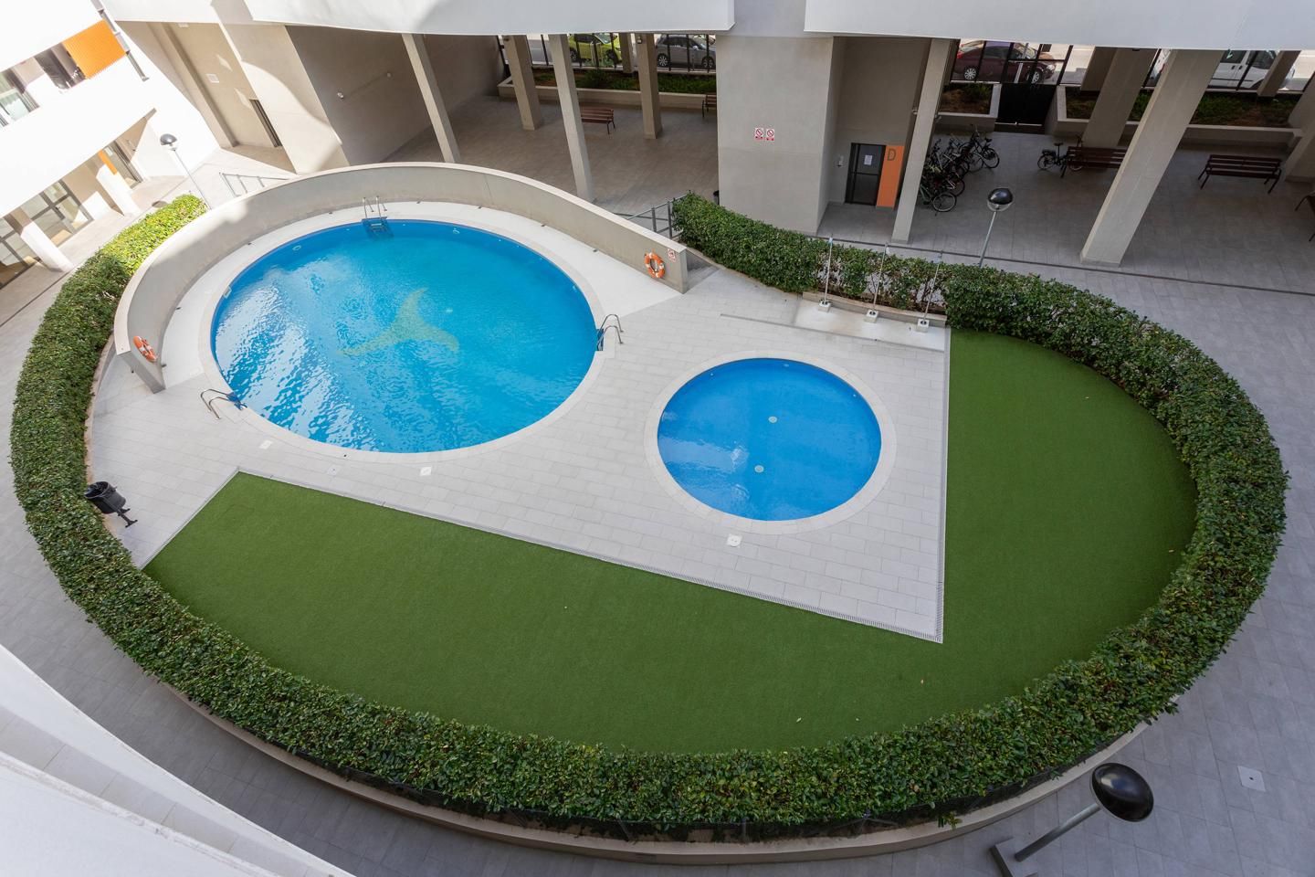 Swimming pool of Flat to rent in L'Hospitalet de Llobregat  with Air Conditioner and Community pool