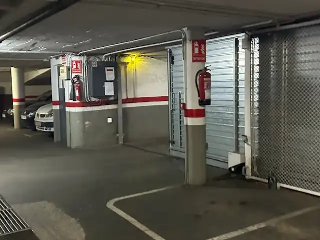 Aparcament de Garatge en venda en Ripollet