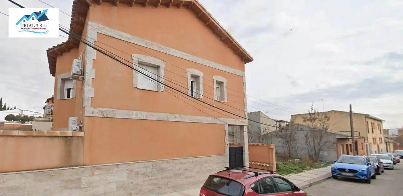 Exterior view of Houses for sale in Villaluenga de la Sagra