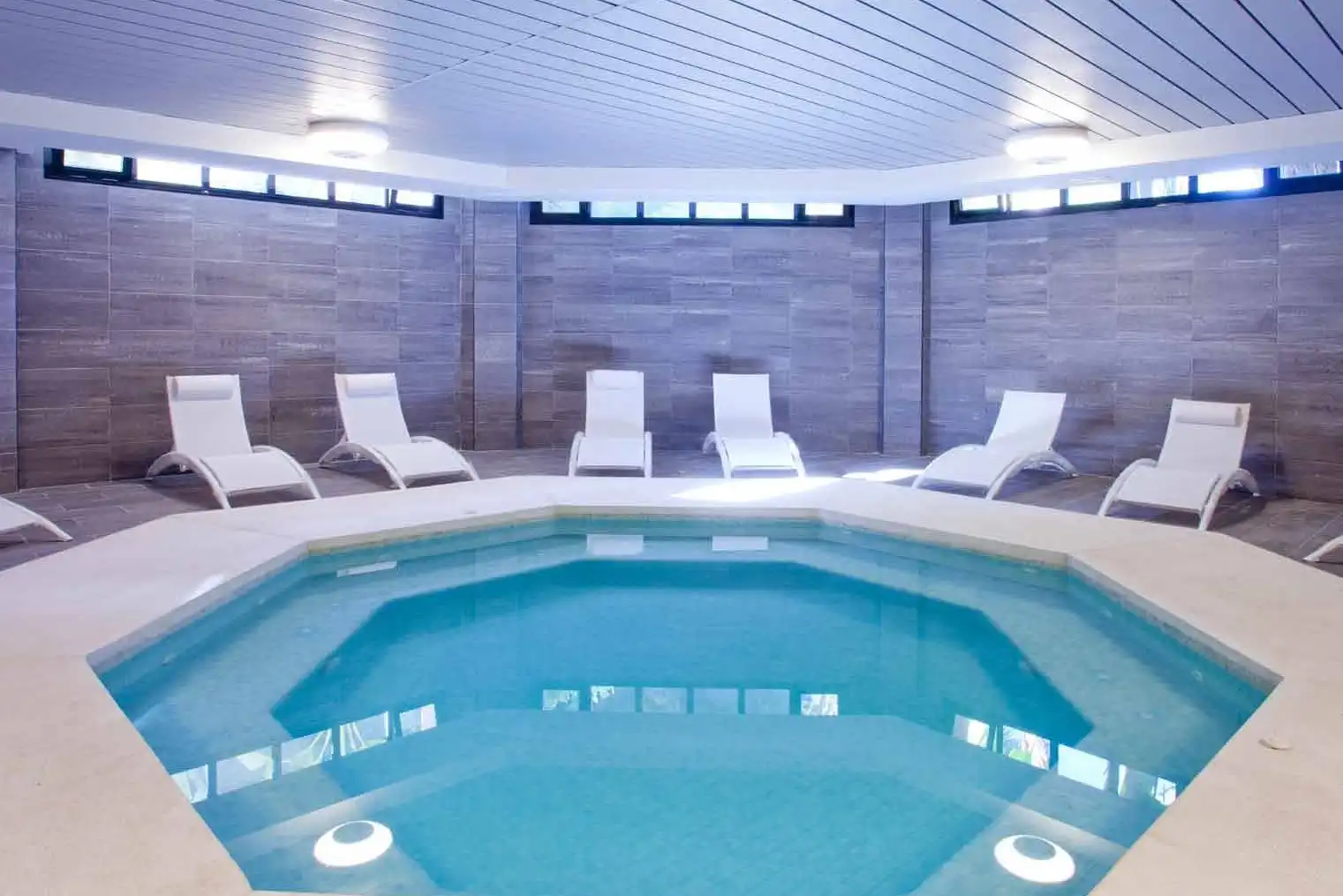 Baixos amb piscina en venda a Nueva Andalucía, imagen 8
