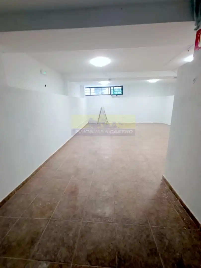 Business premises for sale in Calle Ardigales, imagen 19