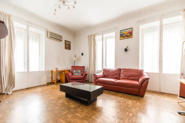 Piso en Venta en Embajadores - Lavapiés