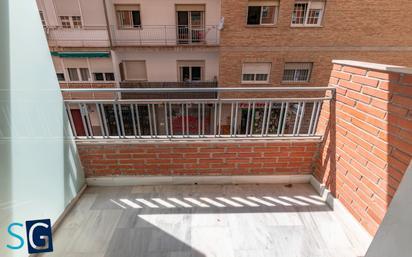 Balcony of Flat for sale in  Granada Capital  with Air Conditioner, Heating and Oven