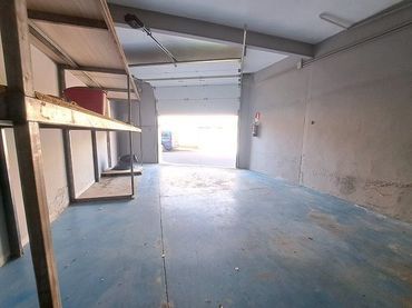 Nau industrial en venda a Valdepeñas
