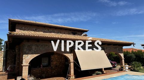 Foto 2 de Finca rústica en venda a Alange, Badajoz