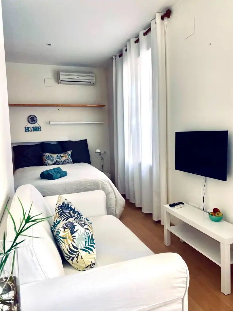 Bedroom of Apartments for rent in Alicante / Alacant  with Air Conditioner, Heating and Terrace