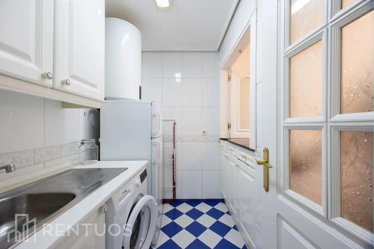 Cocina de Piso de alquiler en Madrid con Aire acondicionado, Parquet y Amueblado