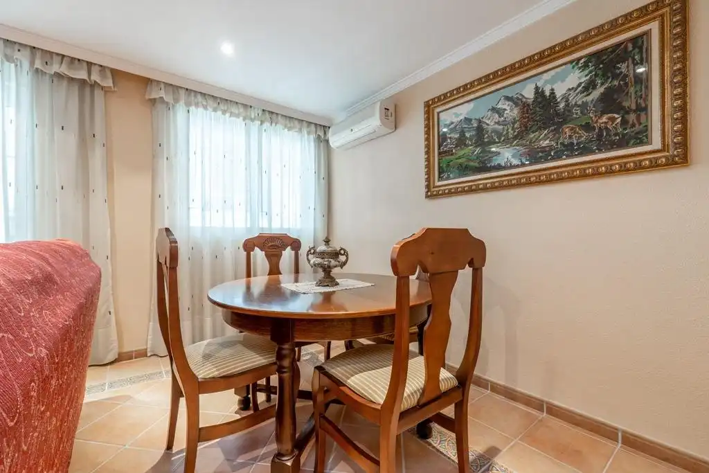 Comedor de Piso en venta en Granada con Aire acondicionado, Calefacción y Terraza