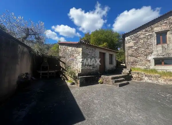House with garden for sale in PO-552, imagen 8