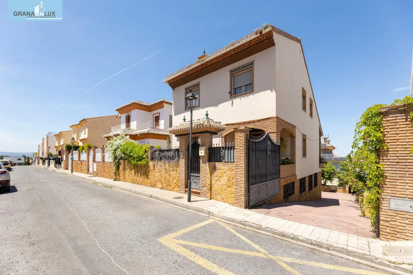 Villa mit Pool zum Verkauf in Calle del Mulhacén, imagen 2