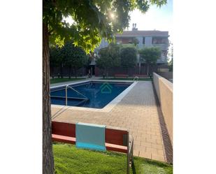 Swimming pool of Apartment for sale in Sant Cugat del Vallès