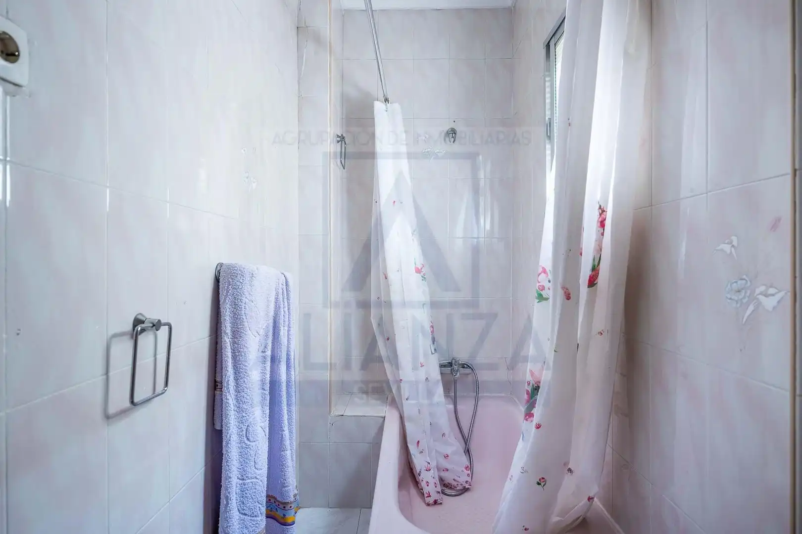 Baño de Piso en venta en Camas con Aire acondicionado