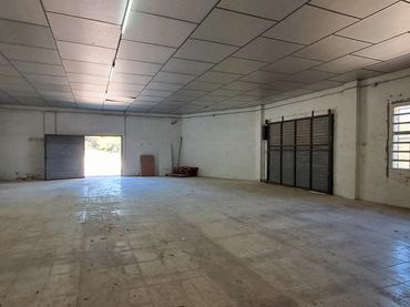 Nave industrielle à vendre à Carrer MELITON DE