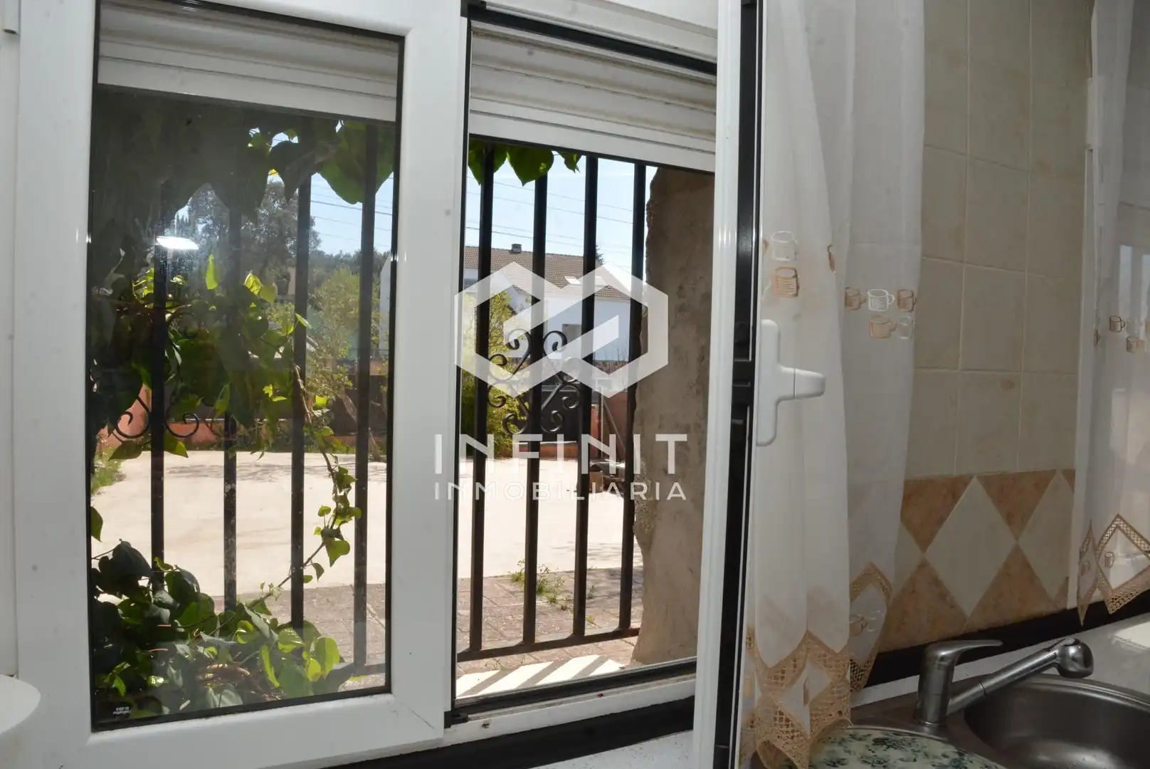Casa o chalet en venta en Valdeaveruelo con Calefacción, Jardín privado y Terraza